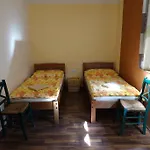 U Tomcalu Terezín